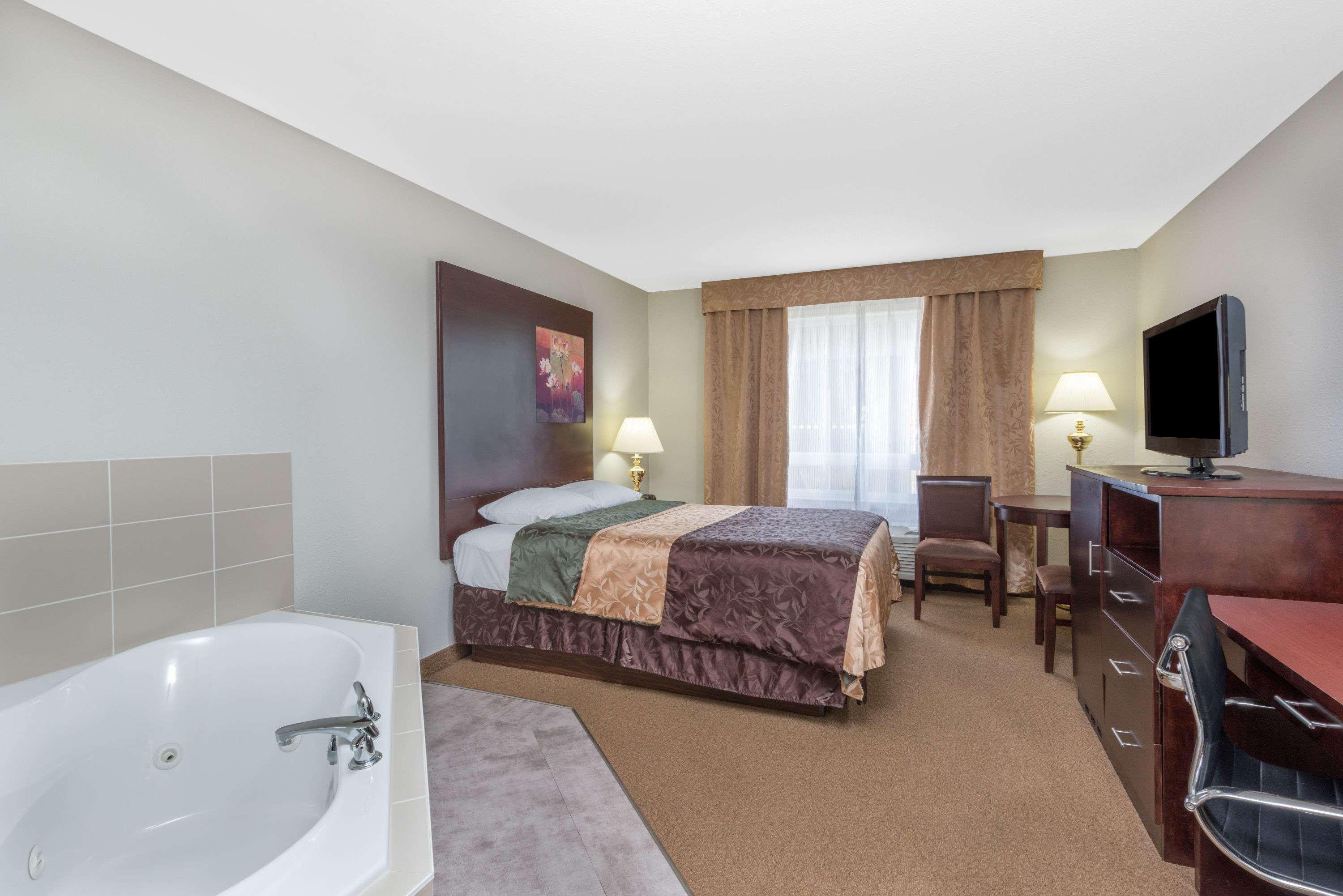Super 8 By Wyndham Innisfail Luaran gambar