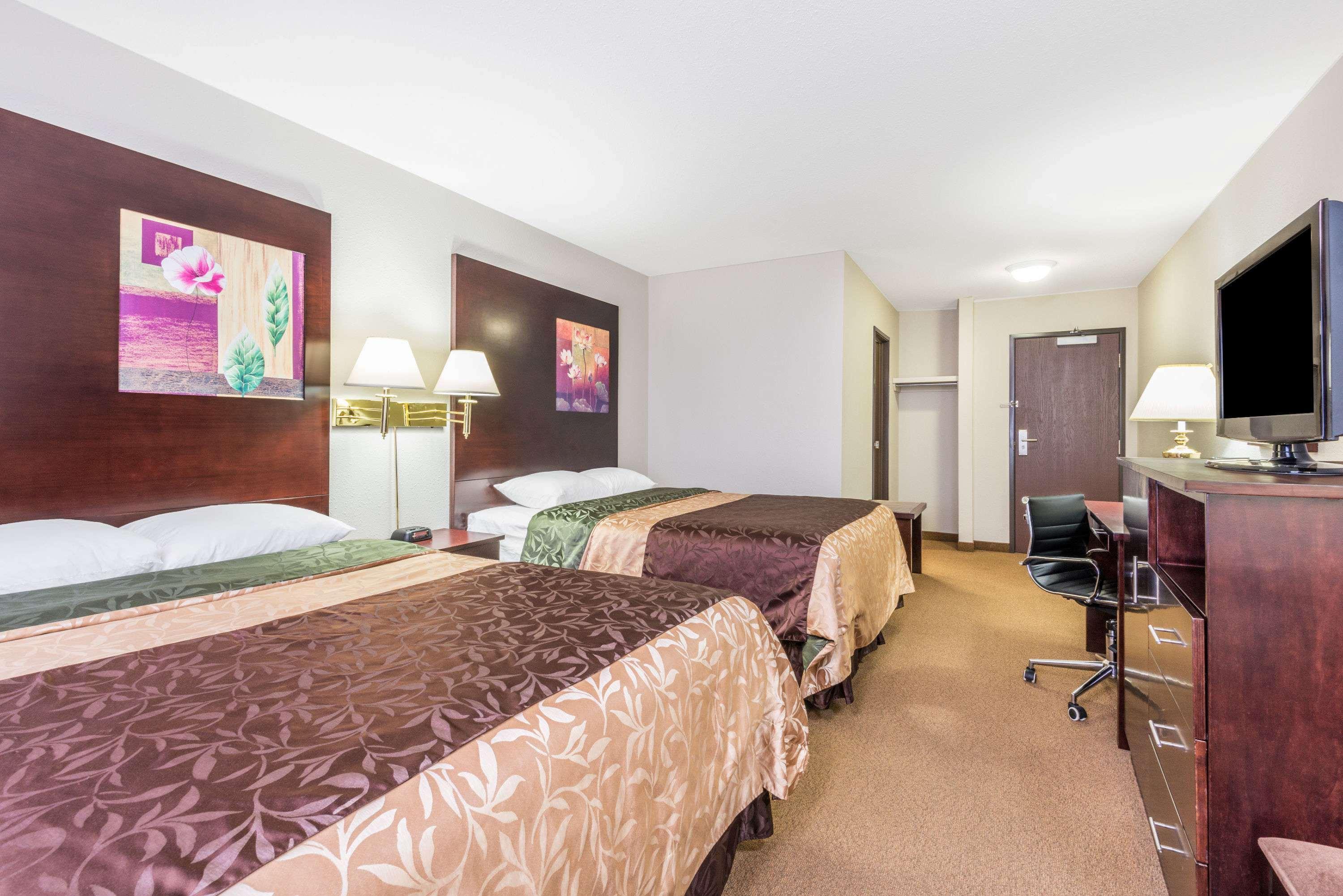 Super 8 By Wyndham Innisfail Luaran gambar